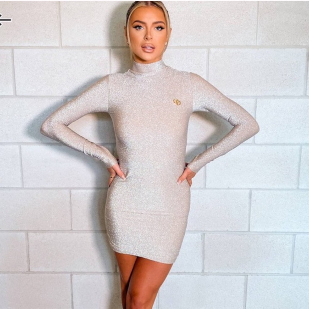 O Dolls Champagne Gold Shimmer Long Sleeve Bodycon Mini‎ Dress